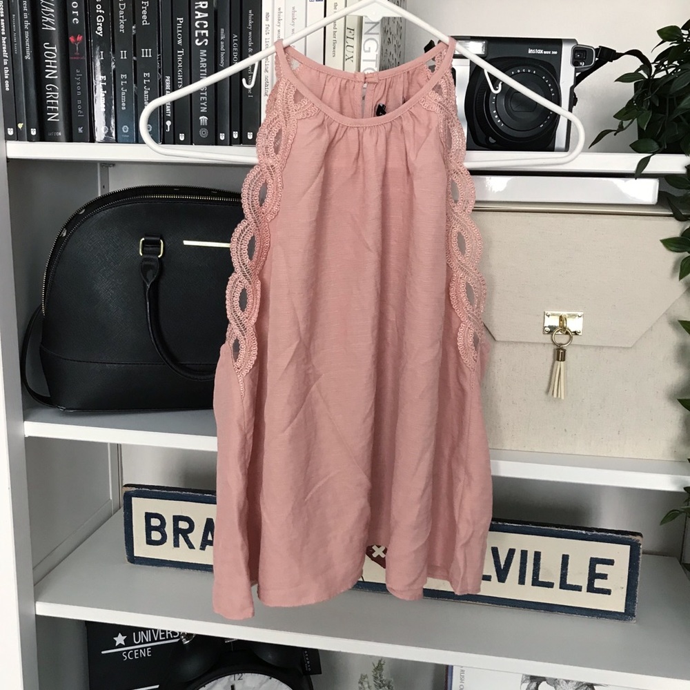 Kendall & Kylie Halter Top